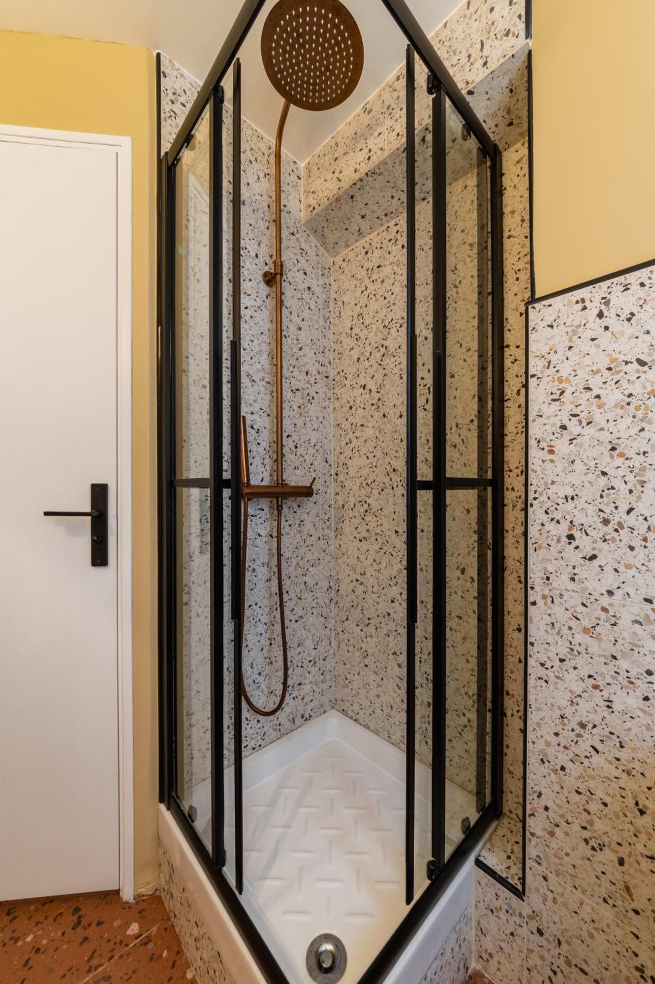Grand Refait A Neuf 16 - 4p Apartment *